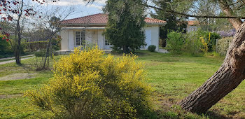 maison à Saint-Médard-en-Jalles (33)