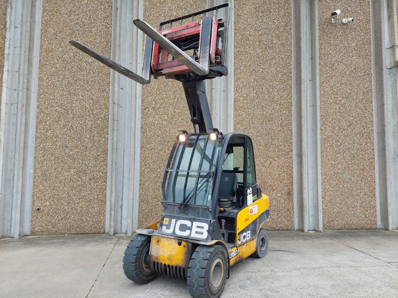 Picture of a JCB TLT 35 D