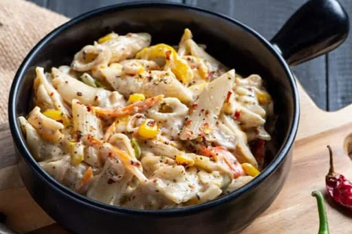 Veg White Sauce Pasta