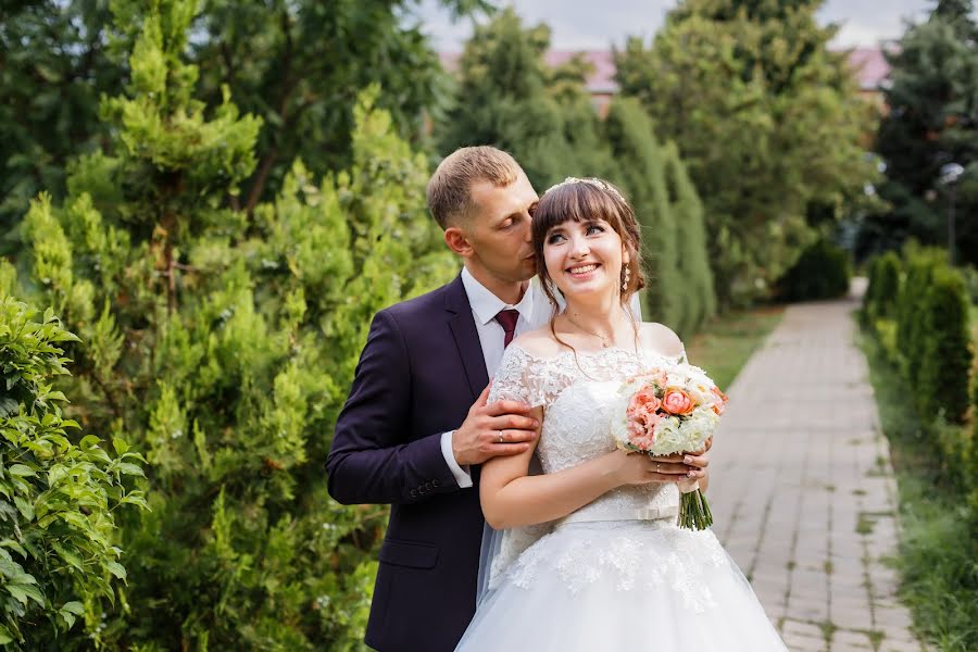 Fotógrafo de casamento Aleksey Zharkov (zharkovphoto). Foto de 12 de agosto 2018