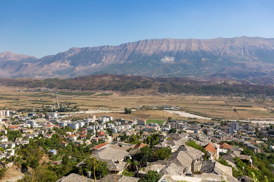 widok z zamku Gjirokastra