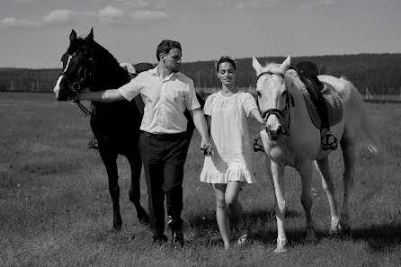 Fotógrafo de casamento Ekaterina Martazova (katyamartazova). Foto de 3 de janeiro 2023