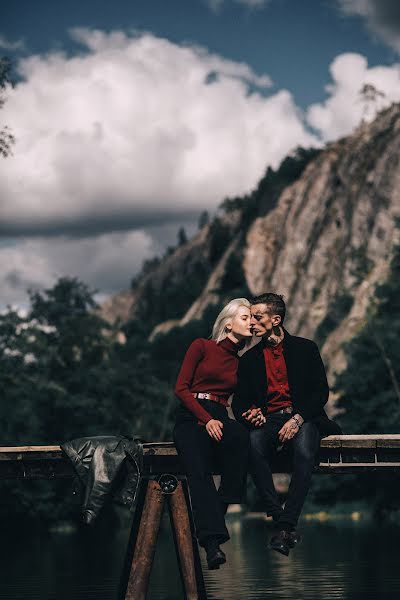 Fotógrafo de casamento Anton Plotnikov (plotnik-off). Foto de 27 de junho 2020