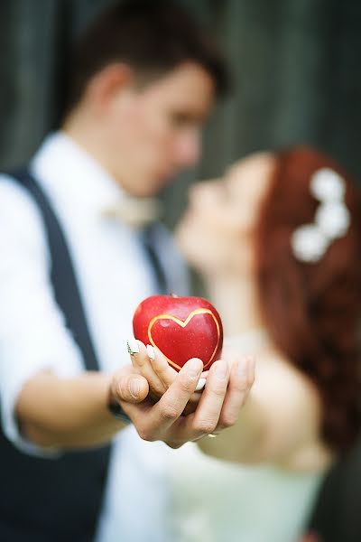 Fotografo di matrimoni Robert Coy (tsoyrobert). Foto del 27 maggio 2016