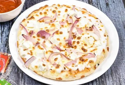 Onion Paneer Pizza