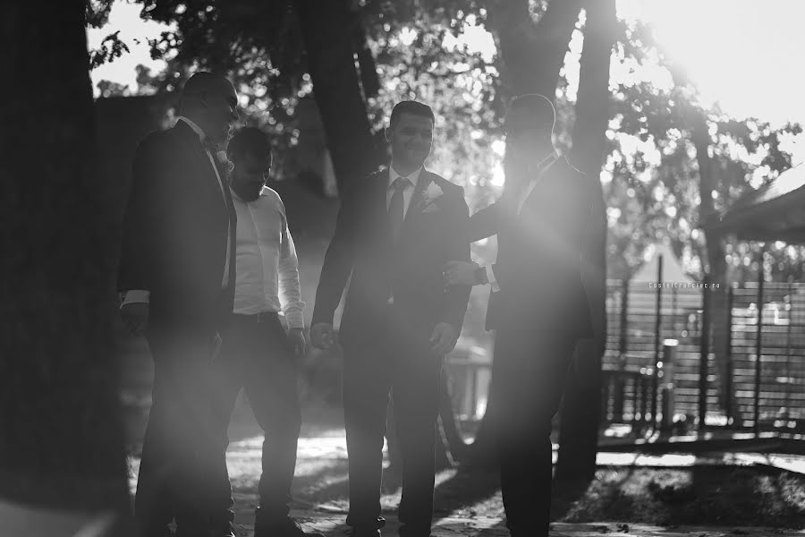 Fotógrafo de casamento Costel Crafciuc (crafciuc). Foto de 17 de fevereiro 2022