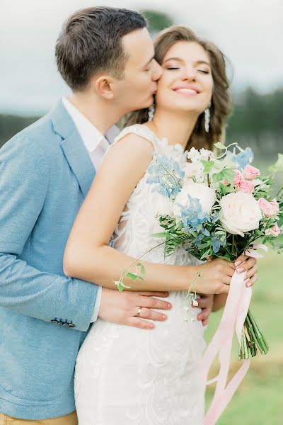 Fotógrafo de casamento Olga Salimova (salimovaolga). Foto de 15 de junho 2018