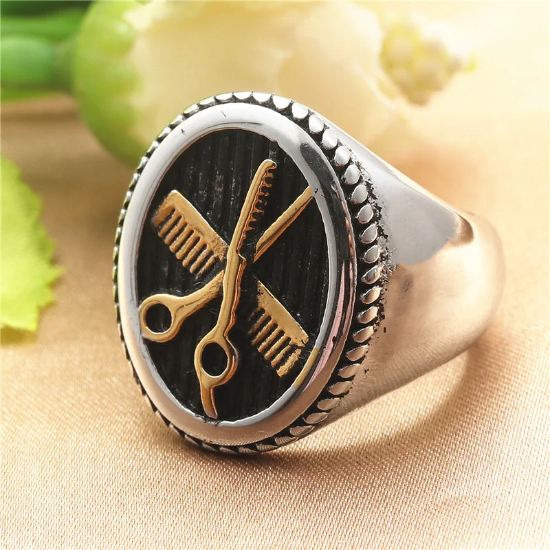 Bague ciseaux en acier titane européen et américain, rétro tendance homme punk. Un bijou audacieux, durable et parfait pour affirmer son style.