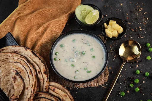 Combo Methi Matar Malai