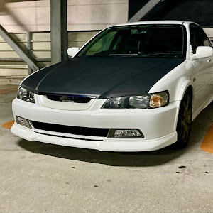 アコード CF4