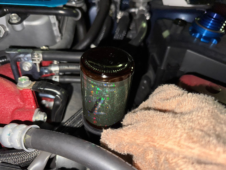 WRX STIのSTIブレンボブレーキキット・変態度UP・最高です・最高ですっ・最高でっすに関するカスタム事例の投稿画像7枚目