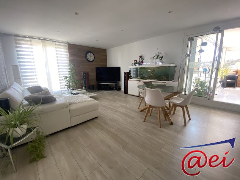 Vente appartement 5 pièces 109 m² à La Seyne-sur-Mer (83500), 276 000 €