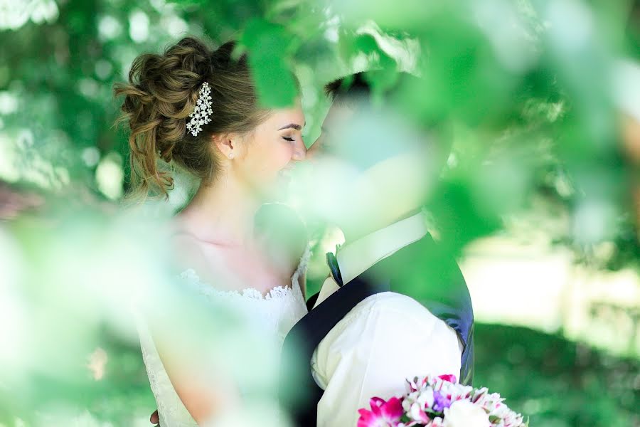 Fotógrafo de casamento Sergey Demidov (demidof). Foto de 9 de agosto 2018