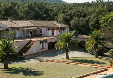 House with pool and terrace 5