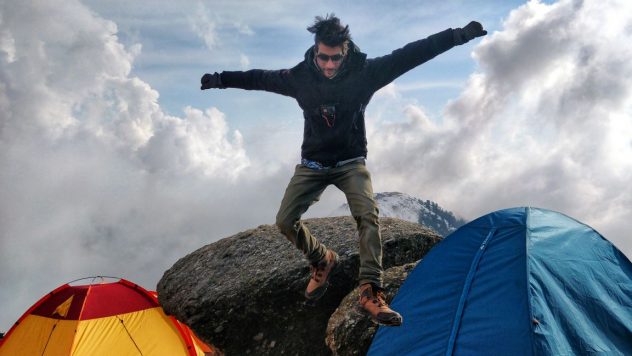 Trek triund Mcleodganj Delhi Best Time Tips
