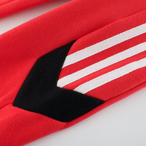 Title 1, Boys sports pants designed for comfort and per...