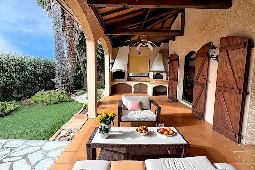 House with terrace 3