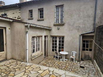 maison à L'Absie (79)