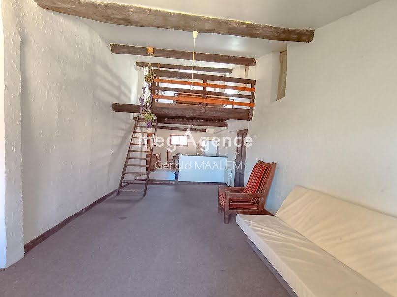 Vente appartement 2 pièces 60 m² à Draguignan (83300), 77 000 €