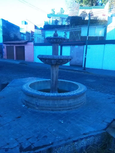 Fuente Aurora