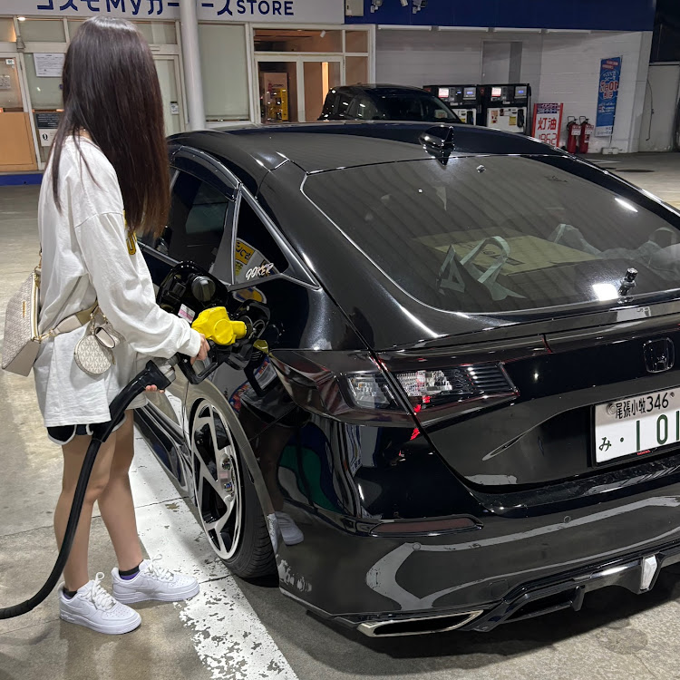 シビックの給油・熱中症に気をつけて!!・シビック・ドライブに関するカスタム事例の投稿画像1枚目
