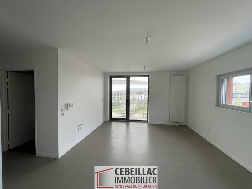 Location  appartement 3 pièces 63 m² à Clermont-Ferrand (63000), 804 €