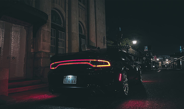 チャージャーのV8・アメ車・チャージャー・岡山・SRT392に関するカスタム事例の投稿画像1枚目