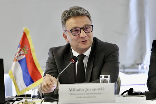  Mihailo Jovanović: Informaciona bezbednost najmlađih obaveza i zadatak svih