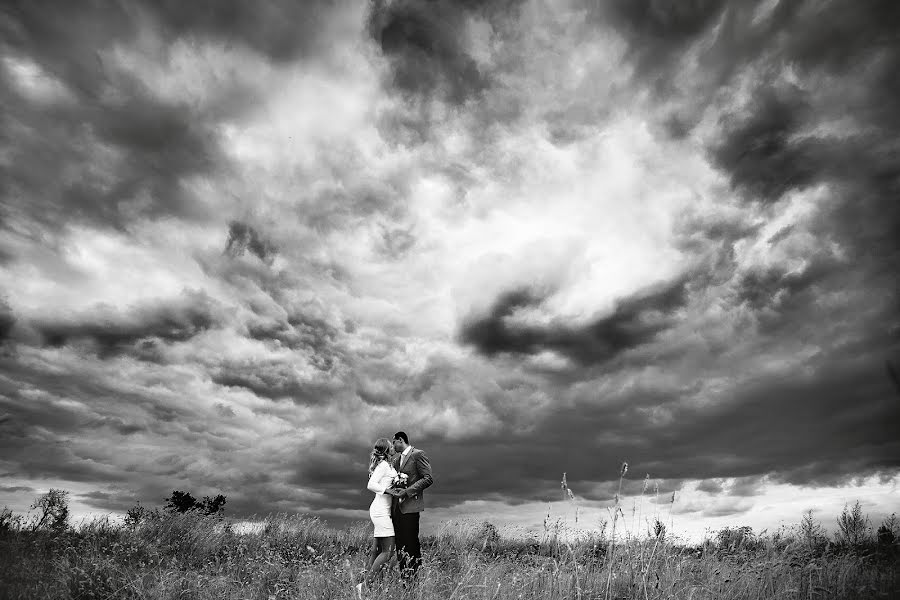 Wedding photographer Aleksey Kononenko (kononenko7). Photo of 29 September 2016