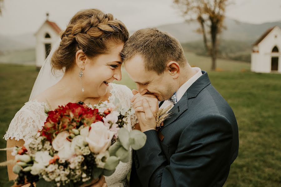 Fotografo di matrimoni Dominik Stehnáč (dominikstehnac). Foto del 29 ottobre 2020