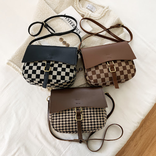 Title 5, Square Color Checkerboard Black and White Squar...