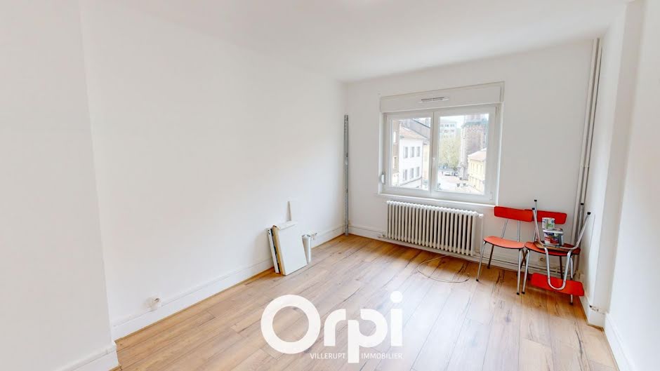 Location  appartement 3 pièces 65 m² à Villerupt (54190), 915 €