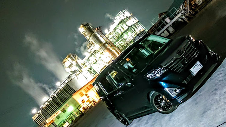 トールカスタムの秋の気配・工場夜景とコラボ・洗車した！に関するカスタム事例の投稿画像4枚目