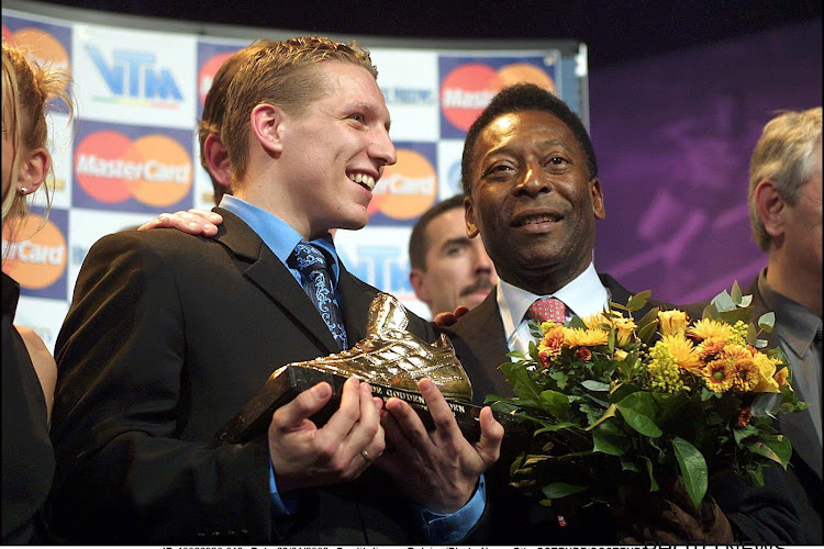 Quand Wesley Sonck recevait le Soulier d'Or des mains de Pelé : "Un merveilleux souvenir" 