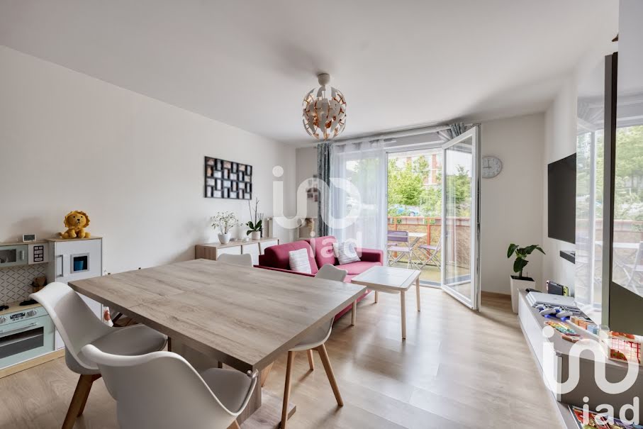 Vente appartement 3 pièces 62 m² à Dammartin-en-Goële (77230), 230 000 €