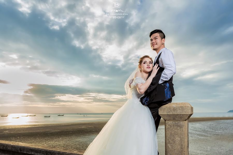 Wedding photographer Tawan Pradpairin (pradpairin). Photo of 8 September 2020