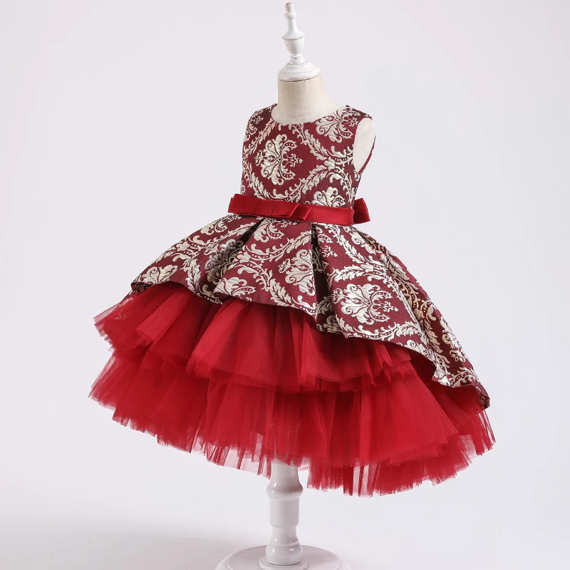 Kinderjurk Netgaren Jacquard Pompon Show Perfect voor Optredens, Danseressen en Prinsessen. Ideaal Verkleedkostuum.
