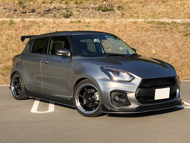 スイフトスポーツのzc33s・アイライン・グリル交換・エアロ取付に関するカスタム事例｜車のカスタム情報はCARTUNE