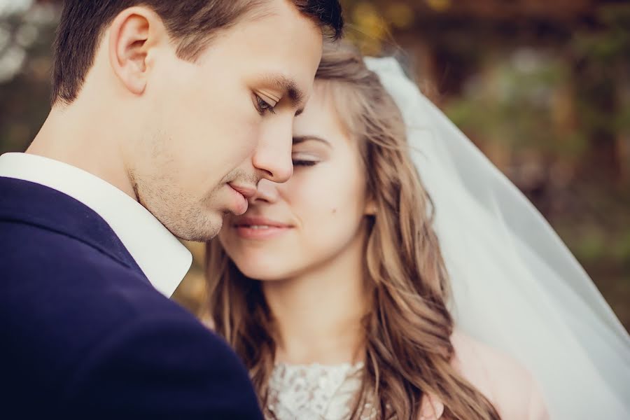 Fotógrafo de bodas Larisa Kozlova (lurka). Foto del 14 de octubre 2020