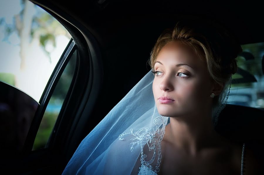 Wedding photographer Maksim Chikhnyaev (maxchih). Photo of 6 February 2013