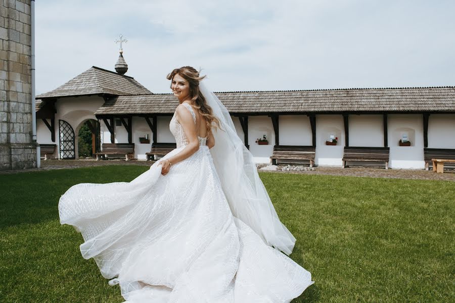 Fotografo di matrimoni Dіma Demyanіv (demianiv93). Foto del 1 agosto 2020