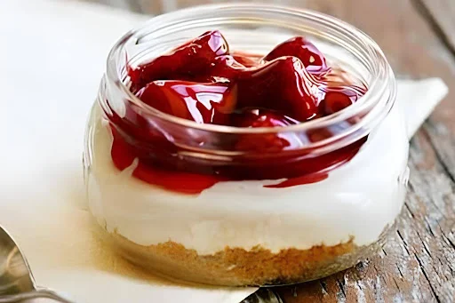 Strawberry Unbaked Cheese Cake In Jar [1 Piece]