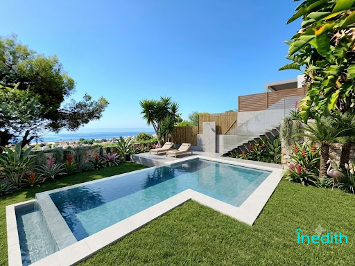 House with pool and terrace 5