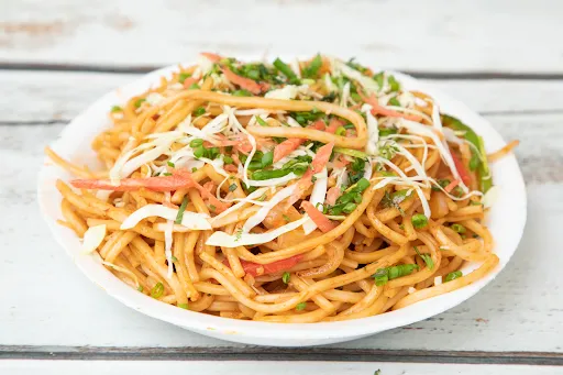 Veg Hakka Noodles