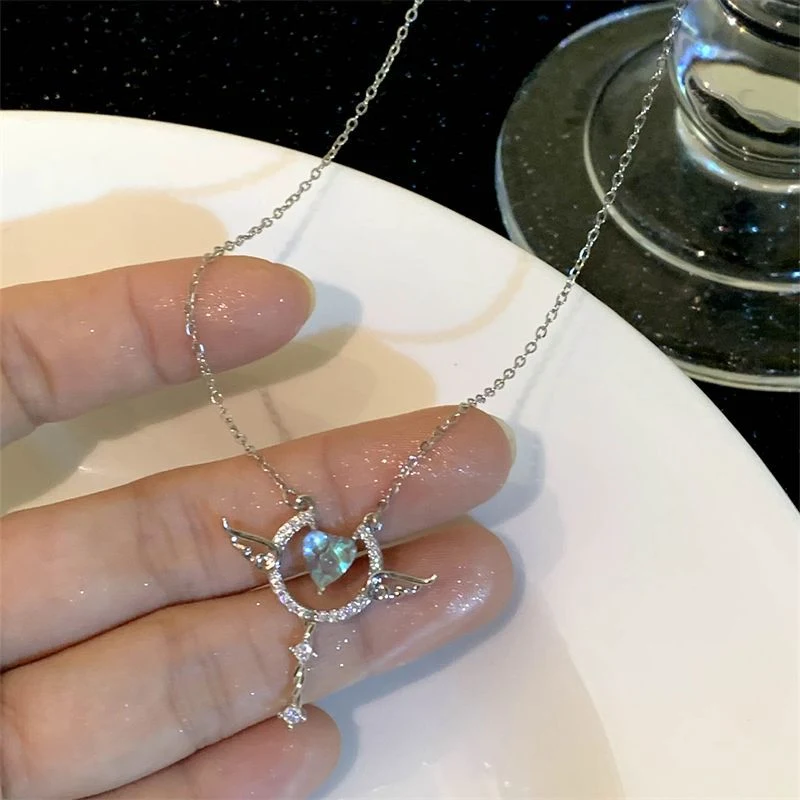 Love Angel ketting voor dames, speciaal ontwerp, lichte luxe Franse stijl, elegantie en temperamentvol sieraad.