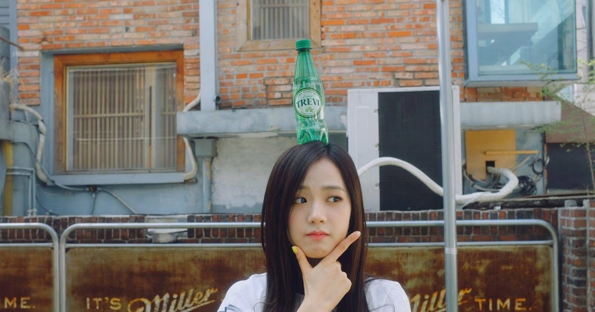 10 Times Blackpink Jisoo Was Caught Trying To Balance