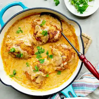 Creamy Southern Smothered Chicken