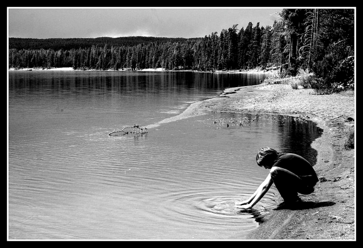 A far cerchi nellacqua non rimani che tu di kaira