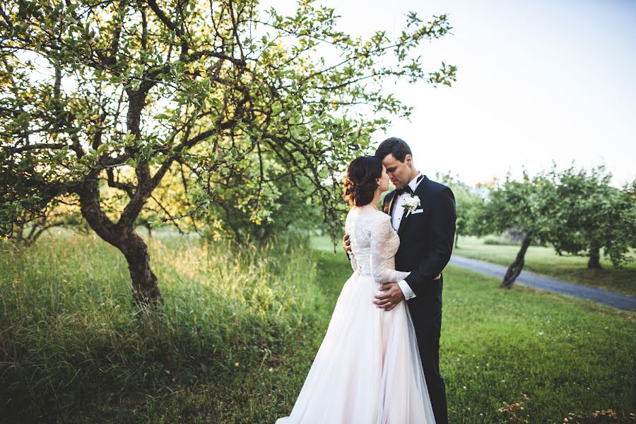 Fotografo di matrimoni Sanna Vihervuori (sannavihervuori). Foto del 6 agosto 2018