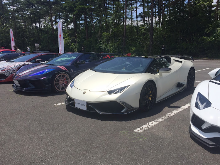 スバリスト(社会人🔰ステラ乗り)さんが投稿したランボルギーニに関するカスタム事例の投稿画像2枚目